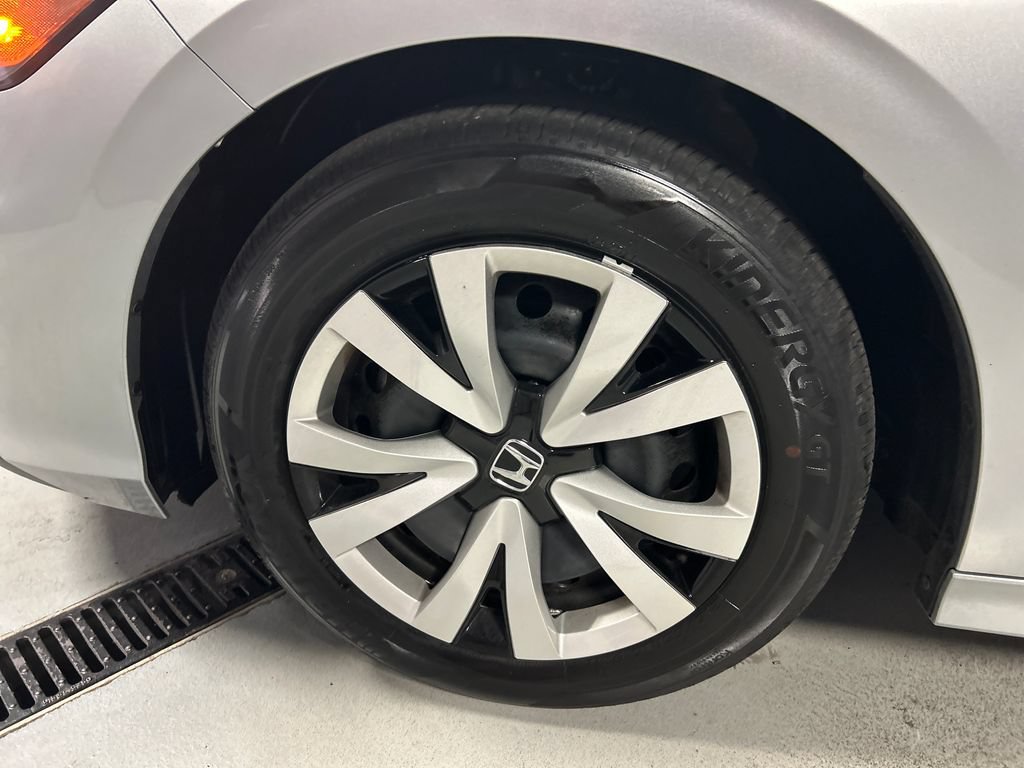 Used 2026 Honda Civic LX image 9