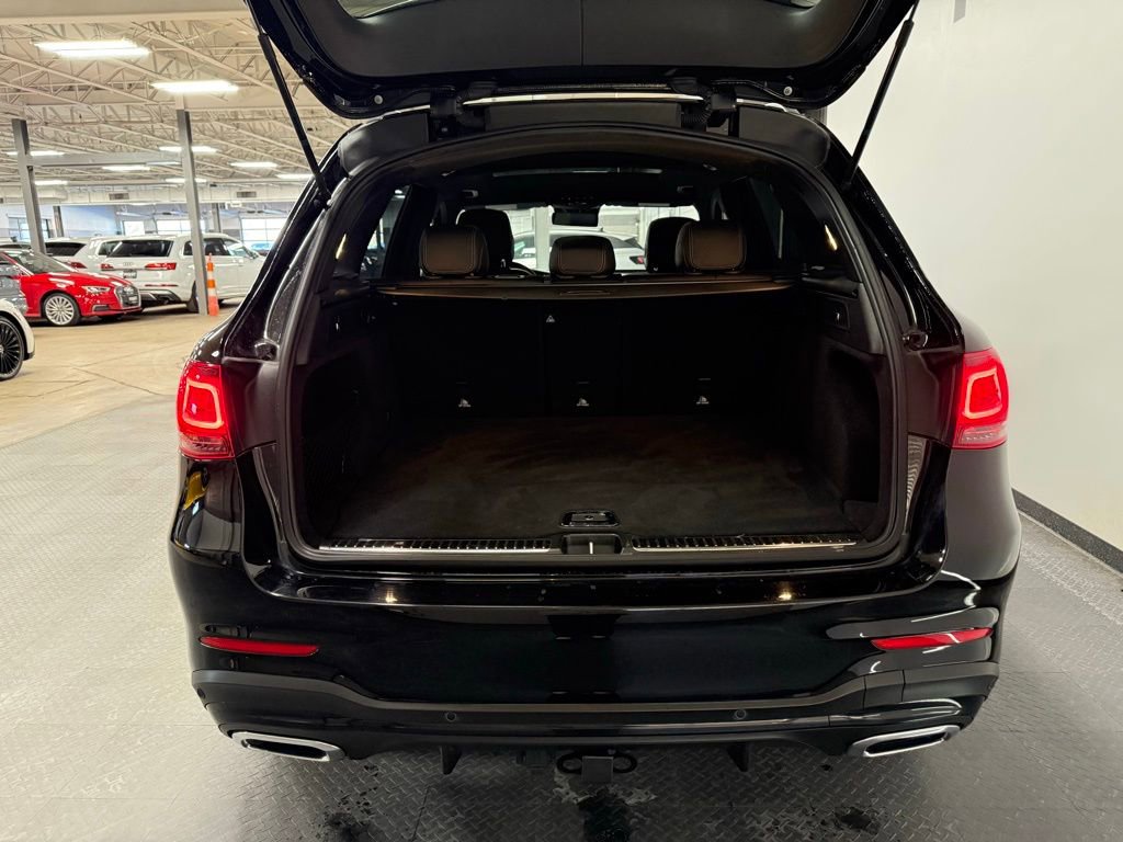 Used 2022 Mercedes-Benz GLC 300 4MATIC image 25