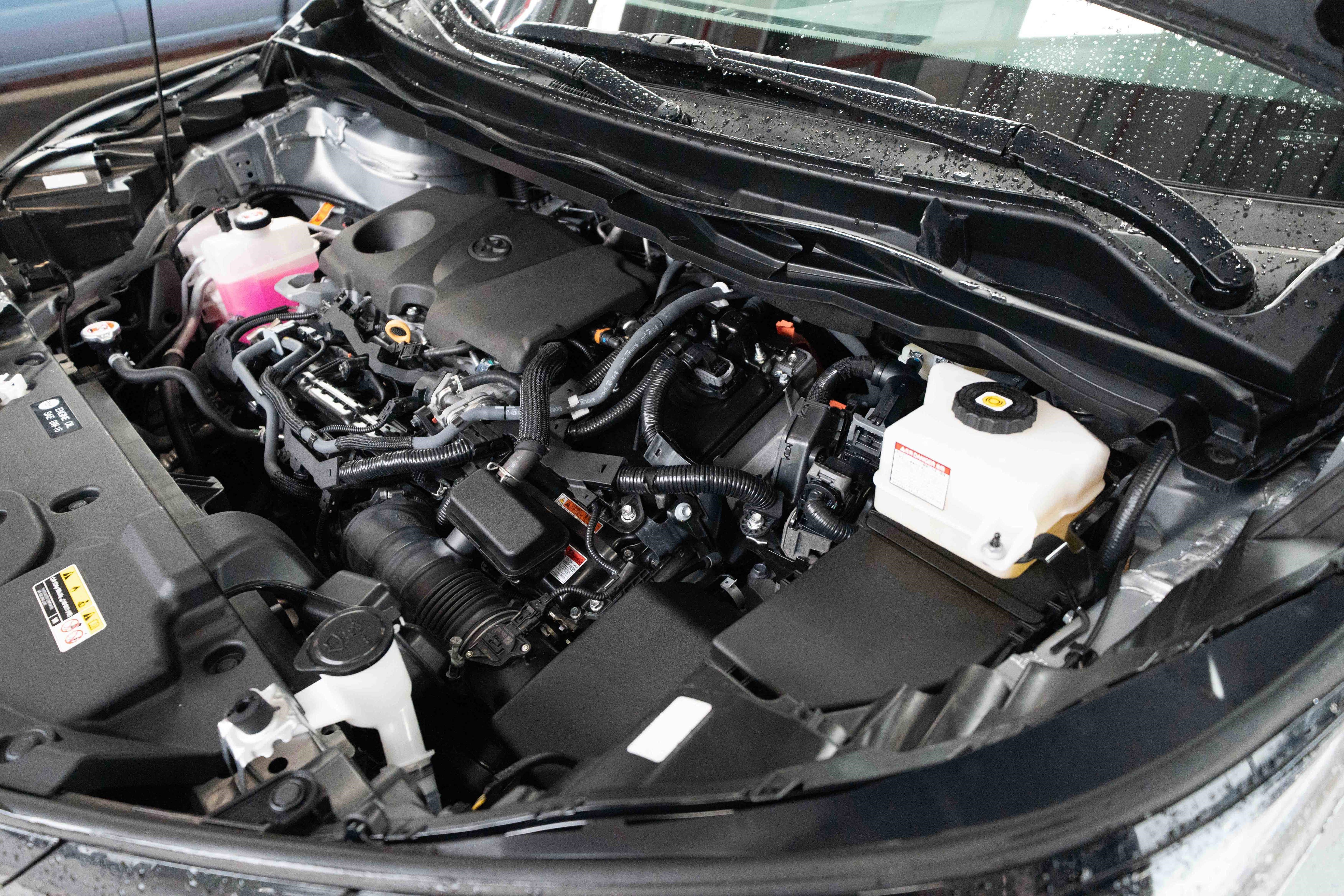 Used 2025 Toyota Sienna XSE image 34