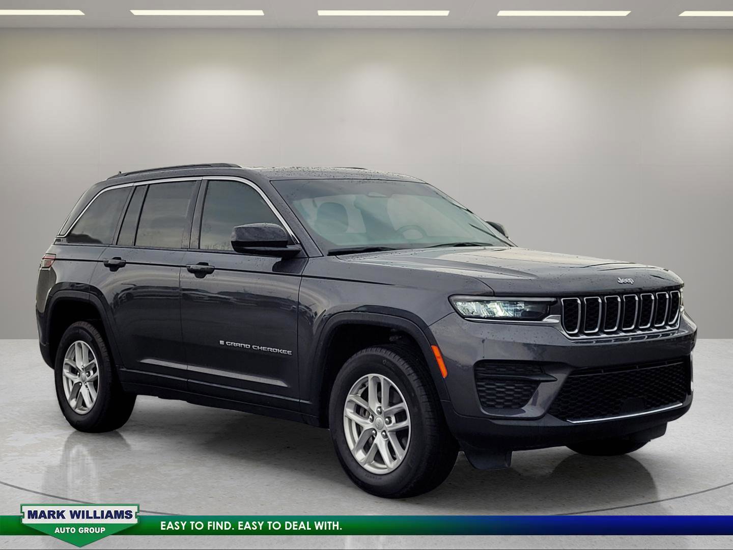 Used 2025 Jeep Grand Cherokee Laredo X