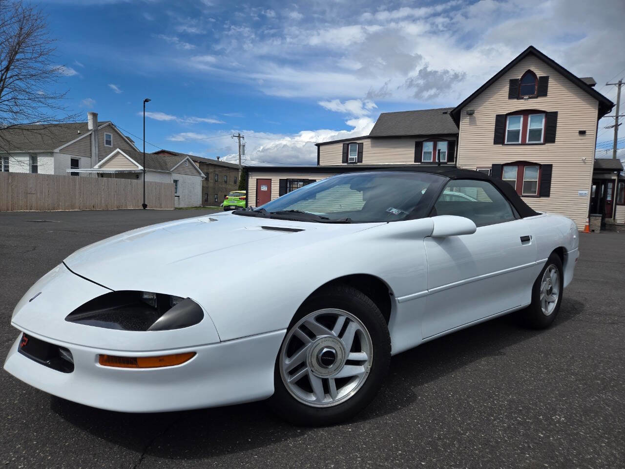 Used 1995 Chevrolet Camaro LT image 2