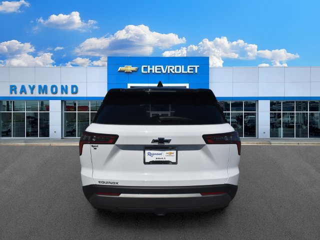 New 2027 Chevrolet Equinox LT FWD image 5