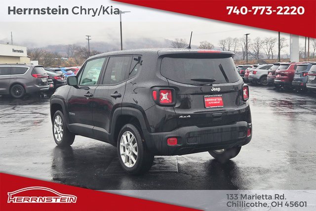 Used 2023 Jeep Renegade Latitude image 5