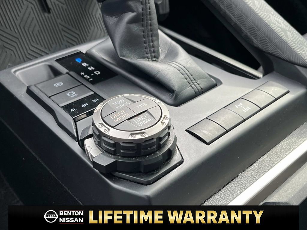 Used 2025 Toyota Tacoma TRD Off-Road image 39