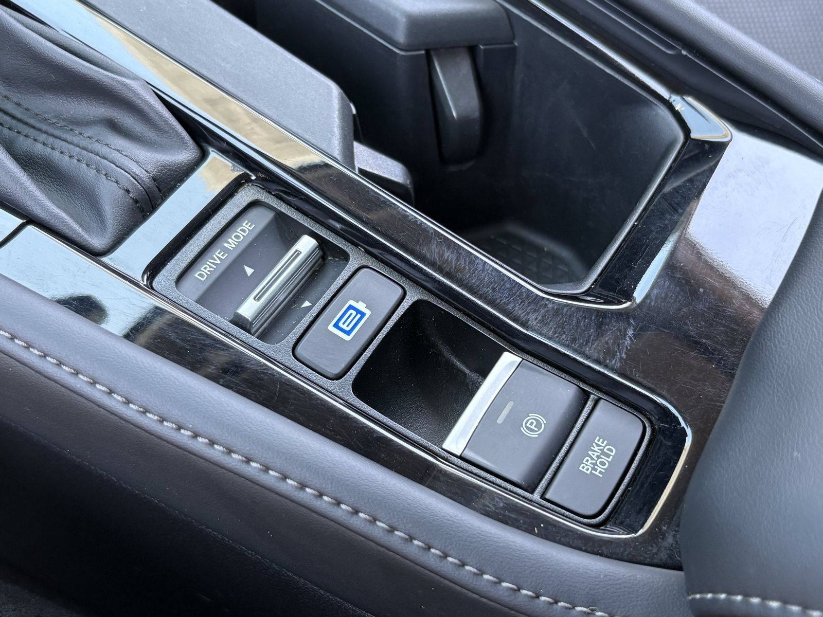 Certified 2023 Honda Accord Touring image 31