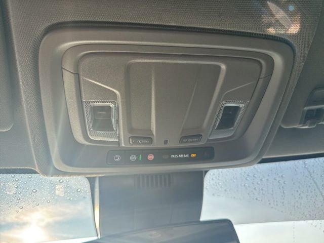 Used 2024 Chevrolet Silverado 1500 Custom Trail Boss w/ LPO, Dark Essentials Package image 23