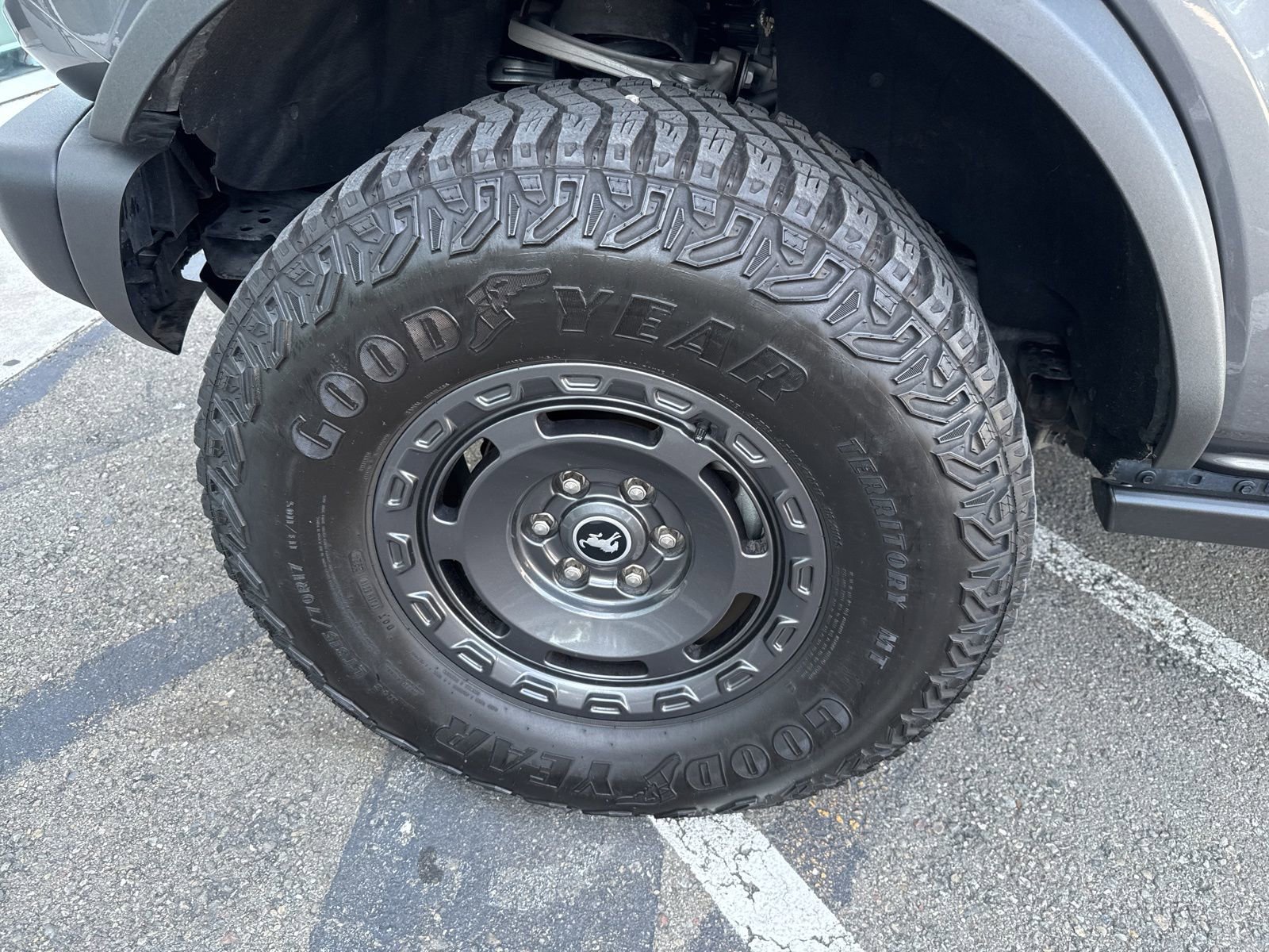 Used 2024 Ford Bronco Black Diamond image 16