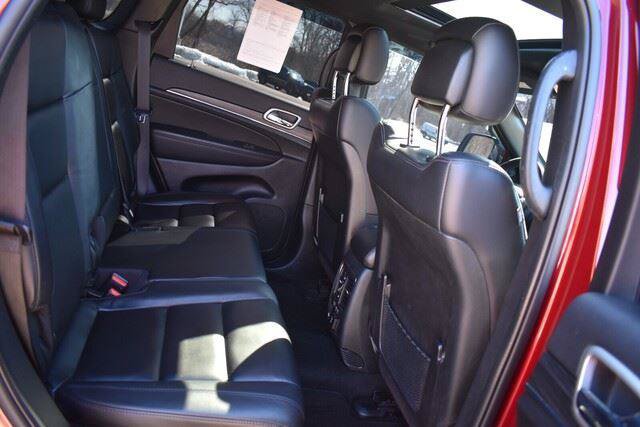 Used 2022 Jeep Grand Cherokee Limited AWD/4WD image 19