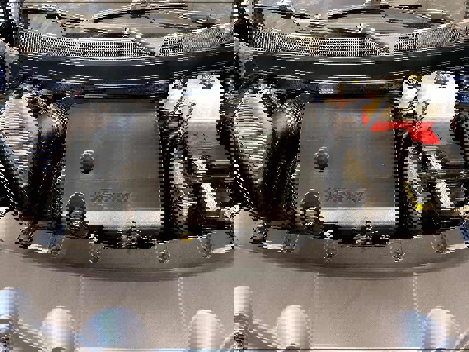 Used 2023 Chevrolet Traverse LT w/ LPO, Floor Liner Package AWD/4WD image 29