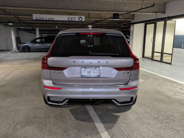 New 2026 Volvo XC60 B5 Plus w/ Climate Package AWD/4WD image 4