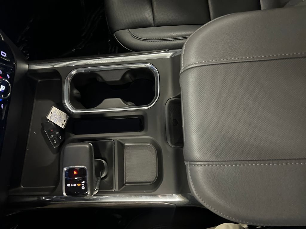 Certified 2025 Chevrolet Silverado 1500 LTZ w/ Technology Package AWD/4WD image 27