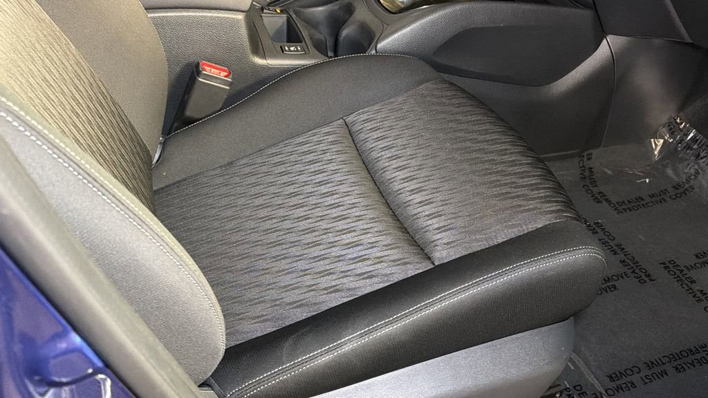 Used 2020 Nissan Rogue SV image 11