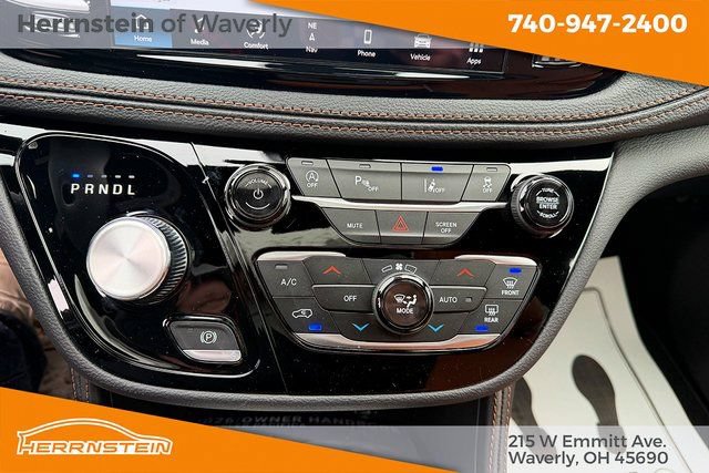 New 2026 Chrysler Pacifica Pinnacle FWD image 19