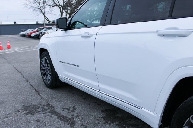 Used 2023 Jeep Grand Cherokee L Summit image 51