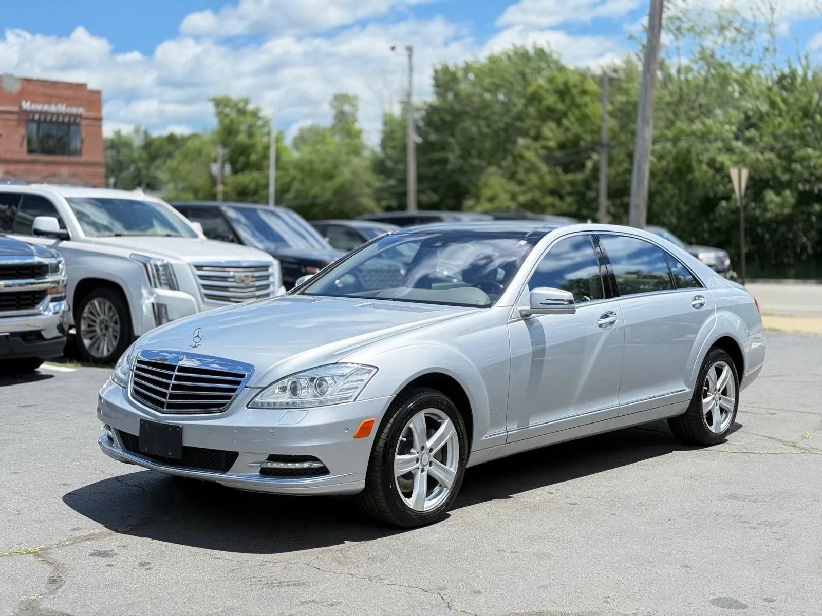 Used 2013 Mercedes-Benz S 550 4MATIC image 4