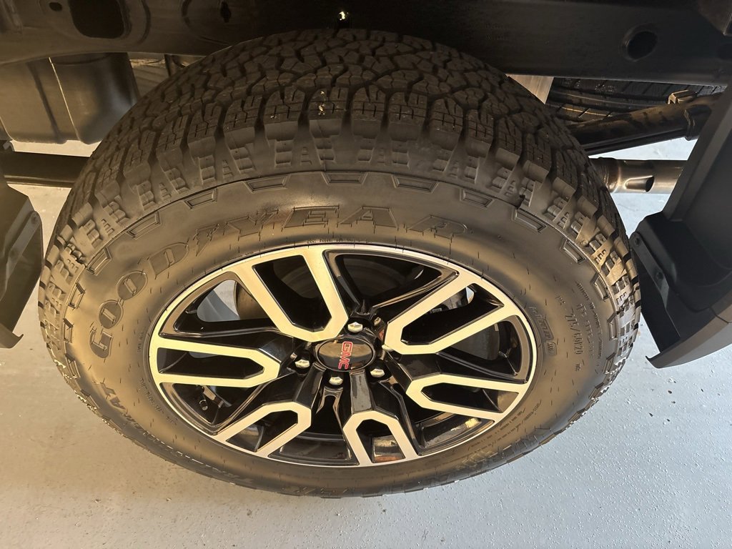 New 2026 GMC Sierra 1500 AT4 w/ AT4 Premium Package image 6