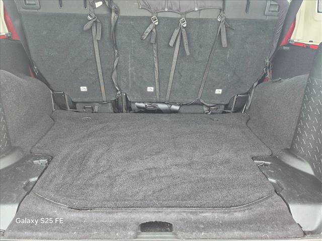Used 2018 Jeep Wrangler Unlimited Sport S AWD/4WD image 6
