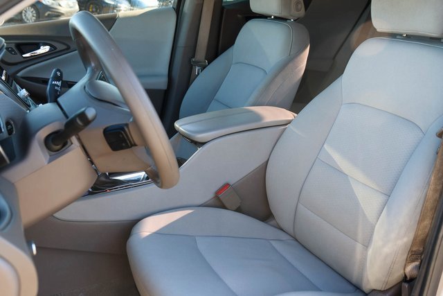 Used 2022 Chevrolet Malibu LT image 10