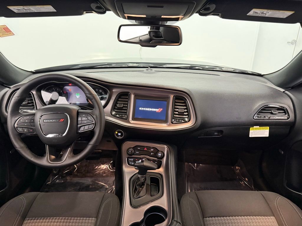 Used 2023 Dodge Challenger SXT w/ Blacktop Package image 15