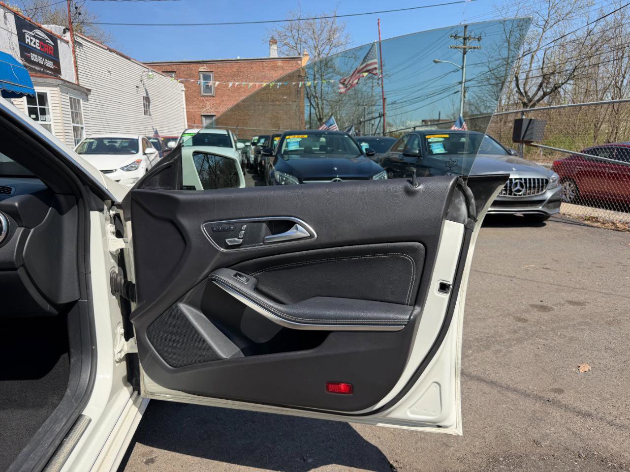 Used 2018 Mercedes-Benz CLA 250 4MATIC image 46