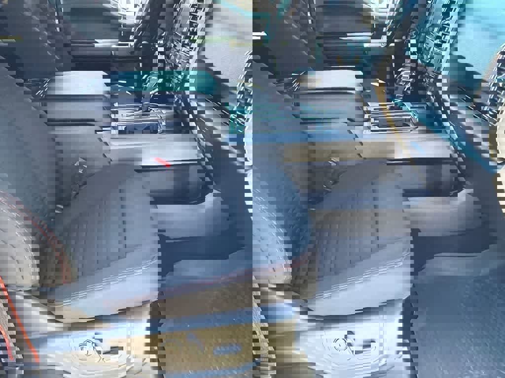 Used 2020 Ford F150 XLT w/ Equipment Group 302A Luxury image 12