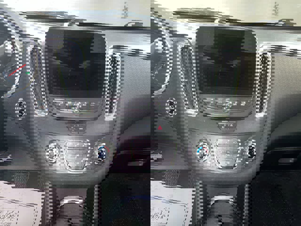 Used 2021 Chevrolet Malibu LT image 20