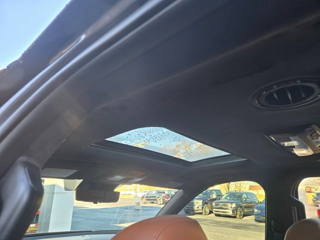 Used 2025 Kia Telluride SX Prestige X-Line image 21