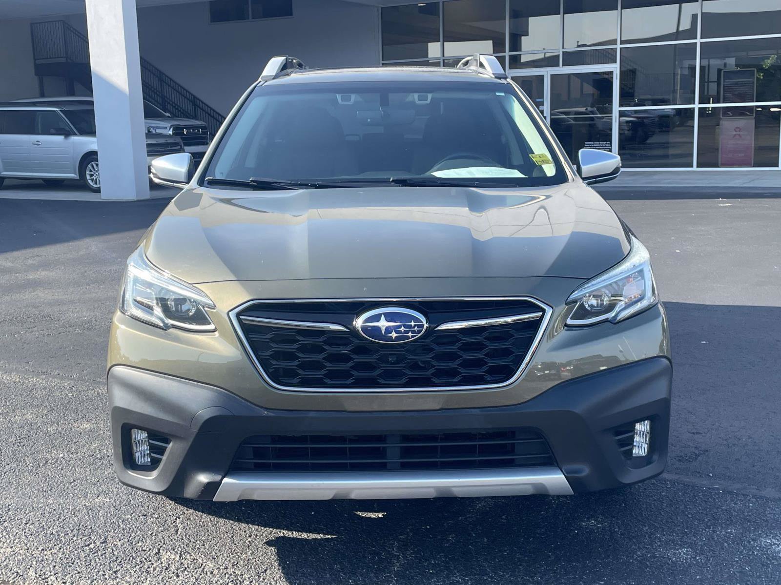 Used 2020 Subaru Outback Touring XT AWD/4WD image 11