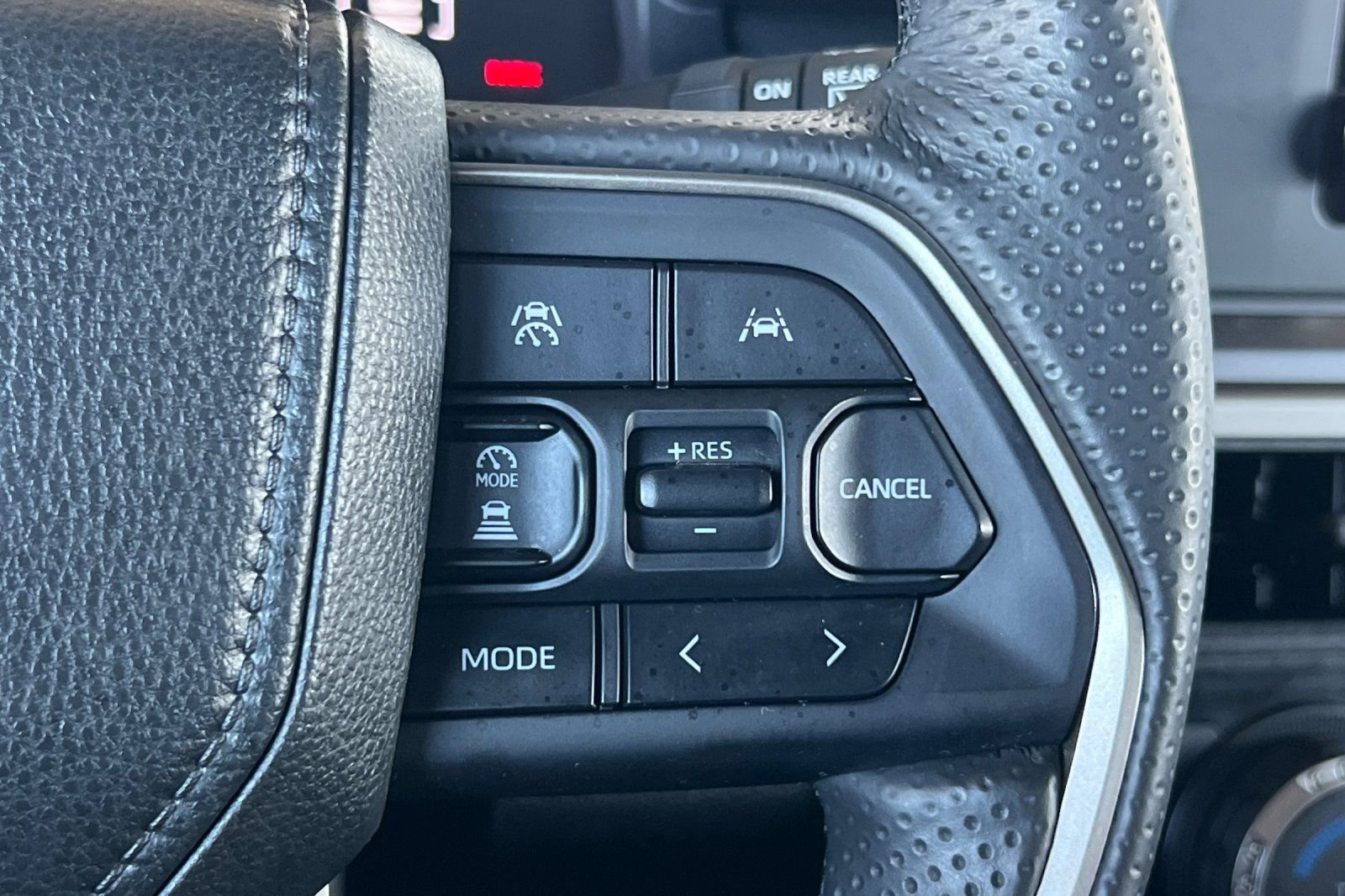 Certified 2025 Toyota 4Runner SR5 image 30