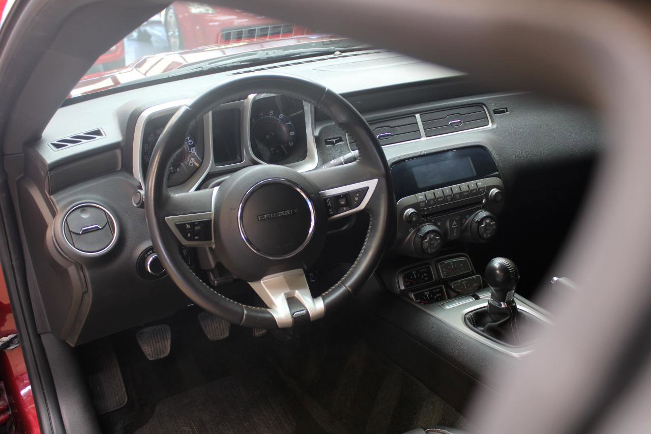 Used 2010 Chevrolet Camaro SS w/ LPO, Ground Effects Package image 32