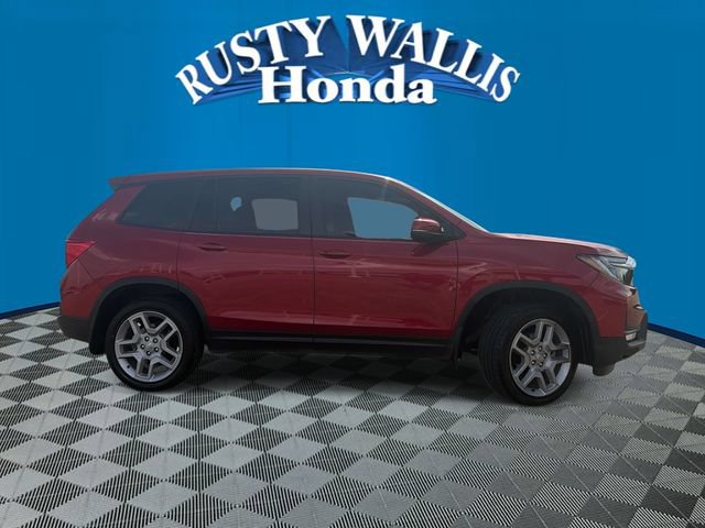 Certified 2025 Honda Passport EX-L image 2