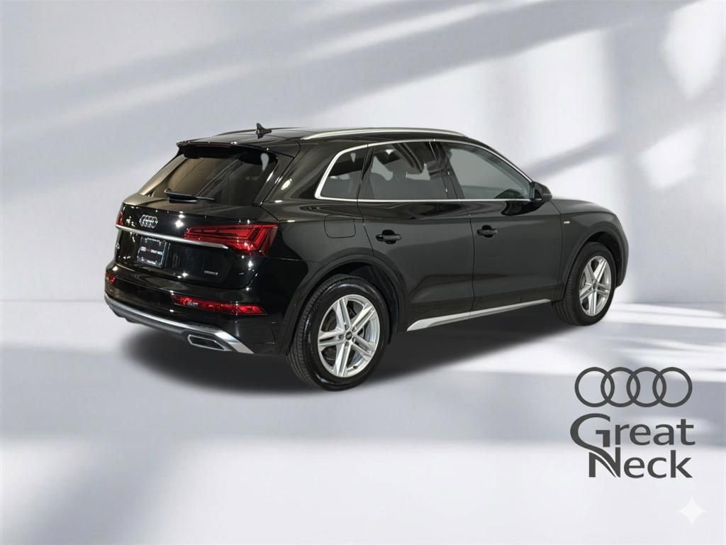 Used 2023 Audi Q5 e Premium w/ Convenience Package image 10