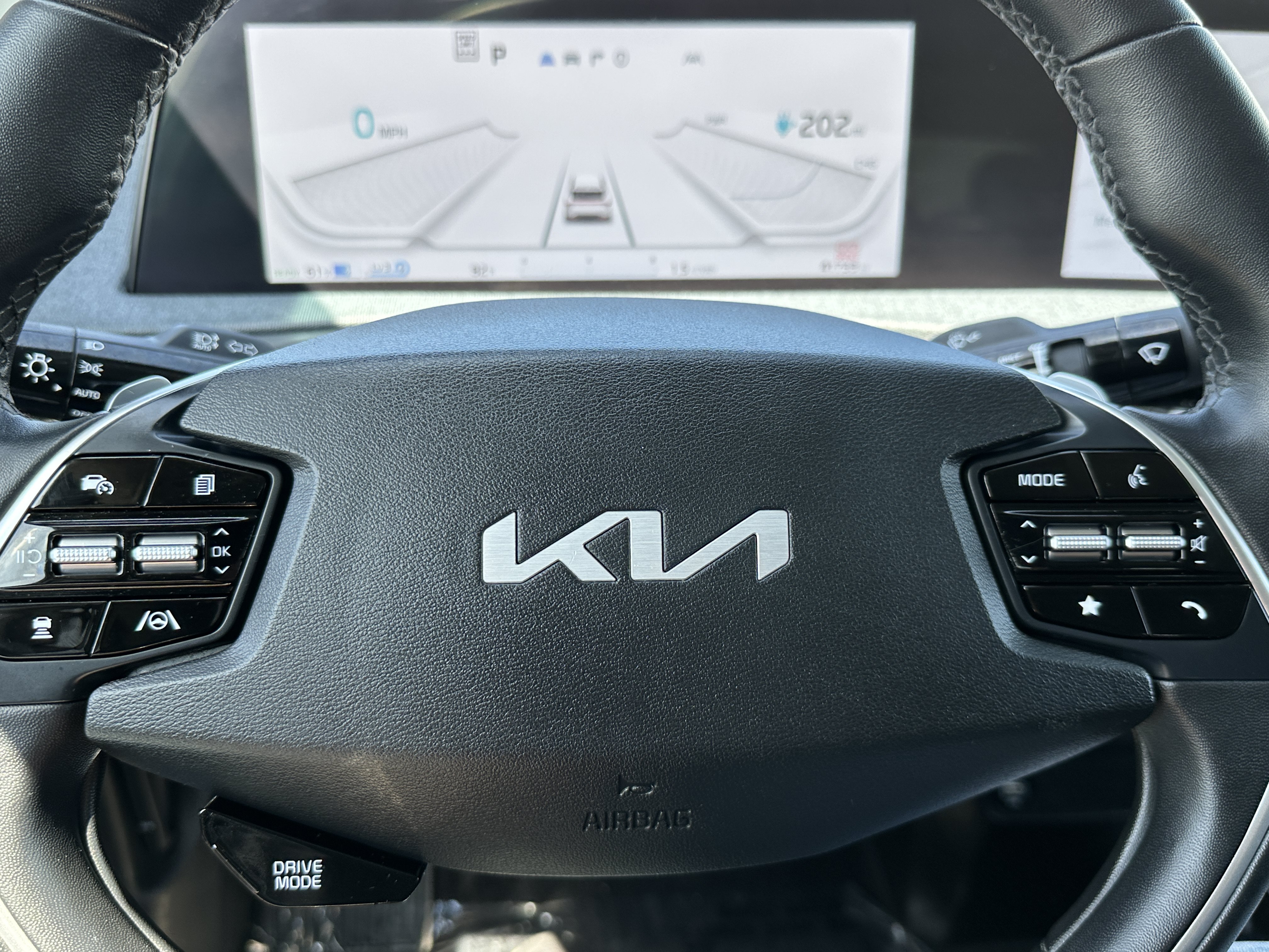 Used 2022 Kia EV6 Wind RWD image 23