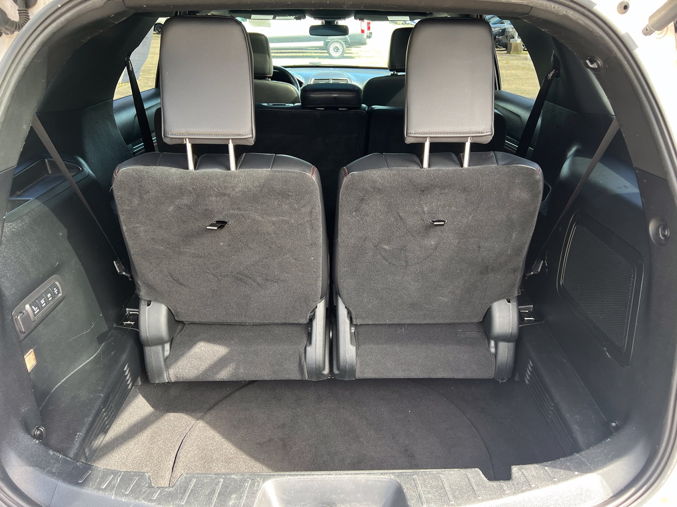 Used 2019 Ford Explorer Sport w/ Equipment Group 401A AWD/4WD image 32