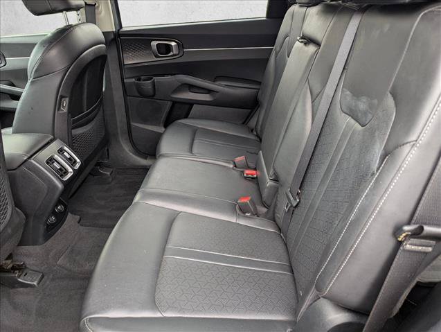 Used 2022 Kia Sorento S FWD image 24