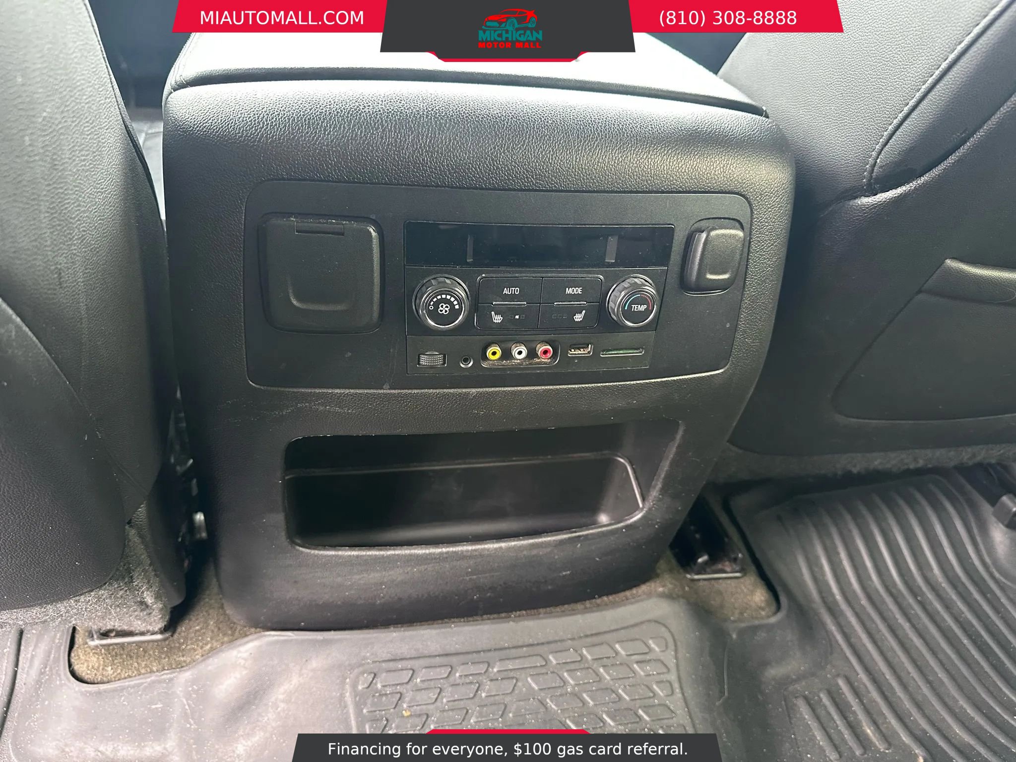 Used 2015 Chevrolet Suburban LT AWD/4WD image 22