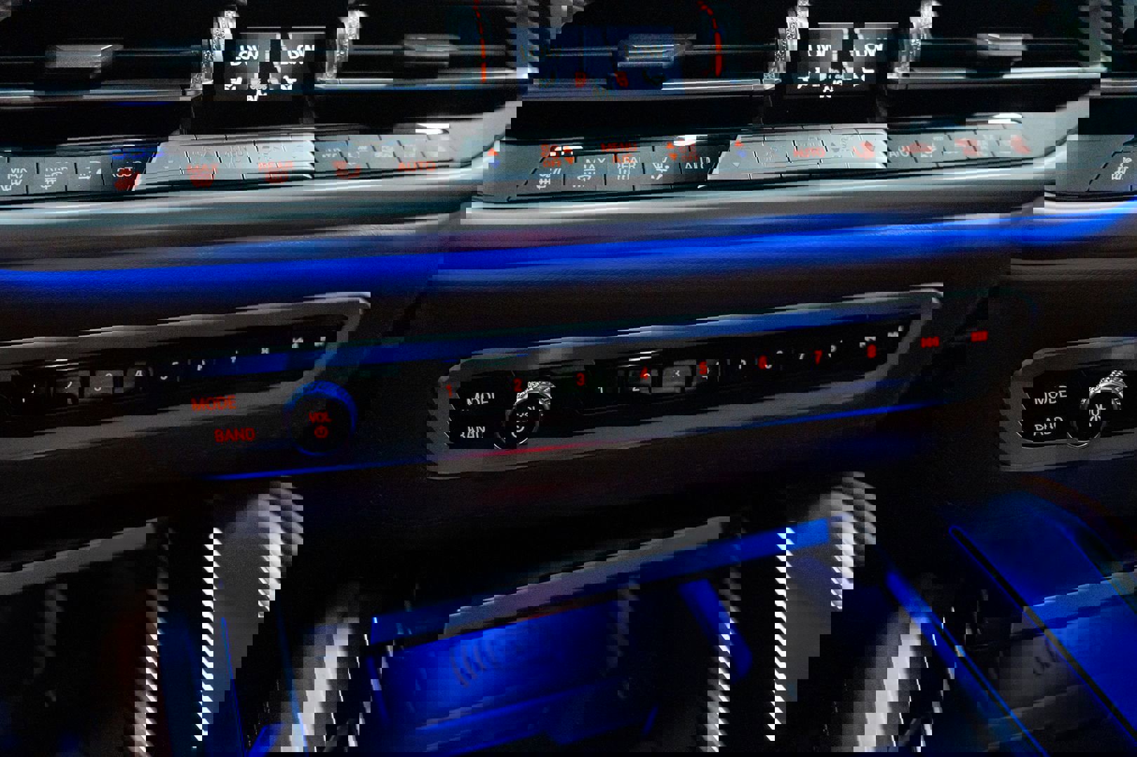 Used 2022 BMW X5 M w/ Competition Package 2 image 50