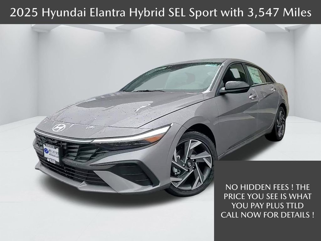 Used 2025 Hyundai Elantra SEL w/ Cargo Package image 1