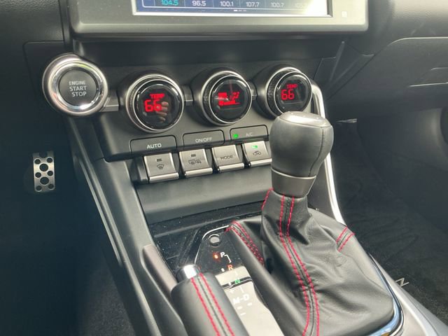 Used 2022 Subaru BRZ Limited RWD image 19