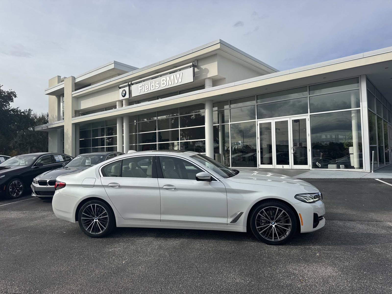 Certified 2023 BMW 540i 540i w/ Premium Package image 1
