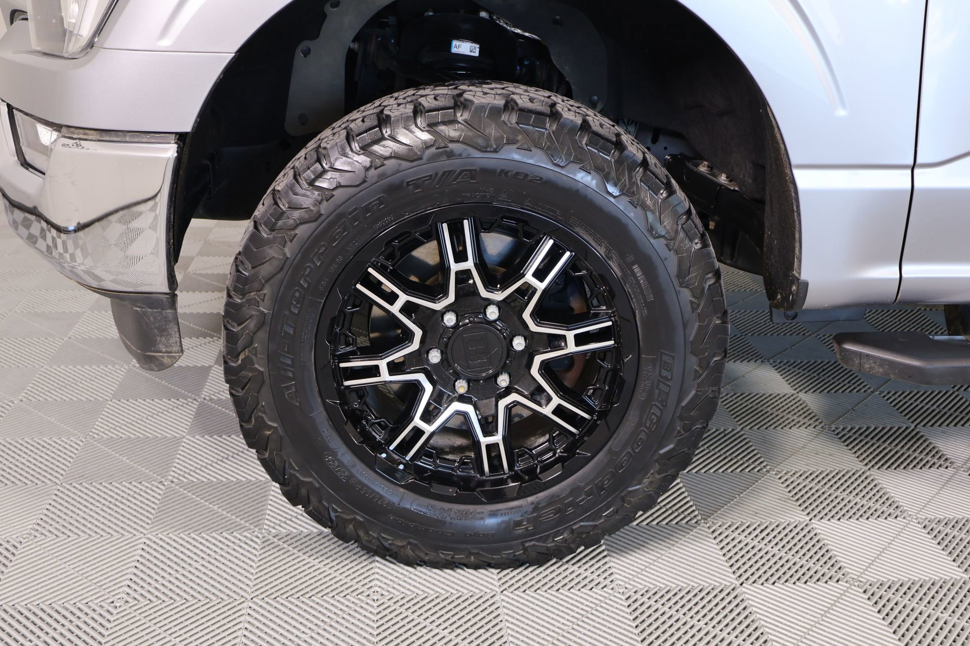Used 2021 Ford F150 XLT w/ Equipment Group 302A High AWD/4WD image 18