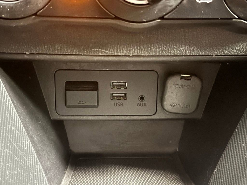 Used 2016 Scion iA Base image 9