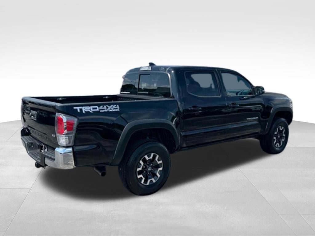 Used 2023 Toyota Tacoma TRD Off-Road AWD/4WD image 8