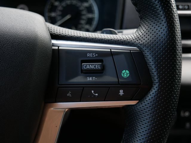 Used 2024 Mitsubishi Outlander SE AWD/4WD image 18