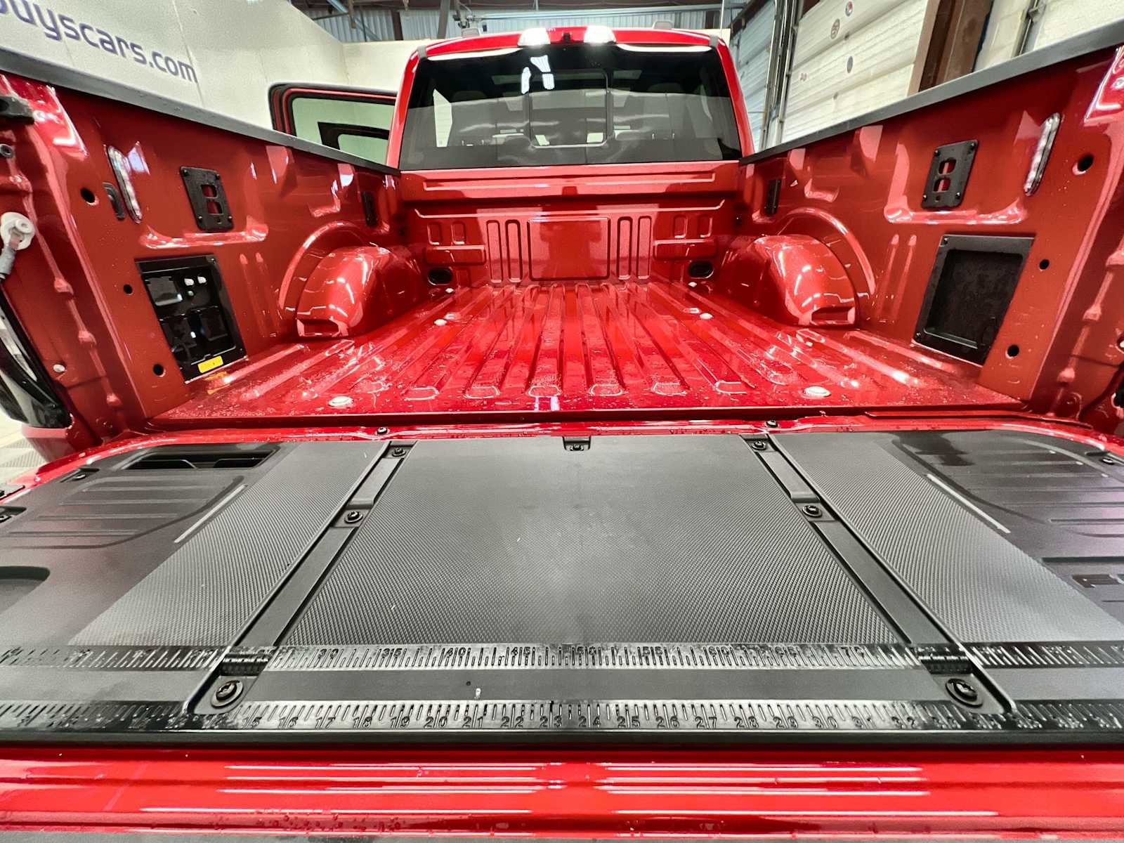 New 2025 Ford F150 Lightning Platinum image 21