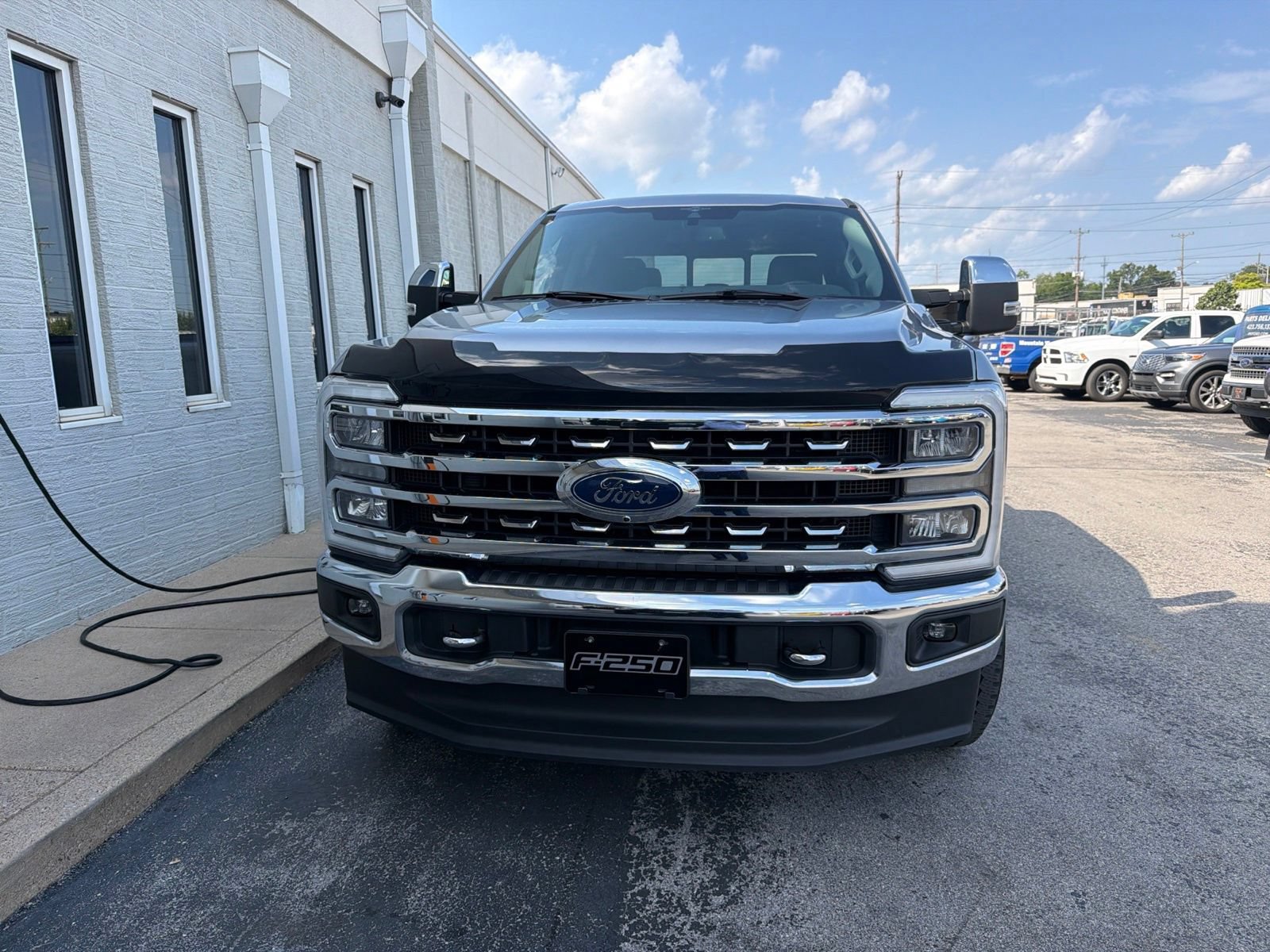 Used 2023 Ford F250 Lariat w/ Chrome Package AWD/4WD image 2