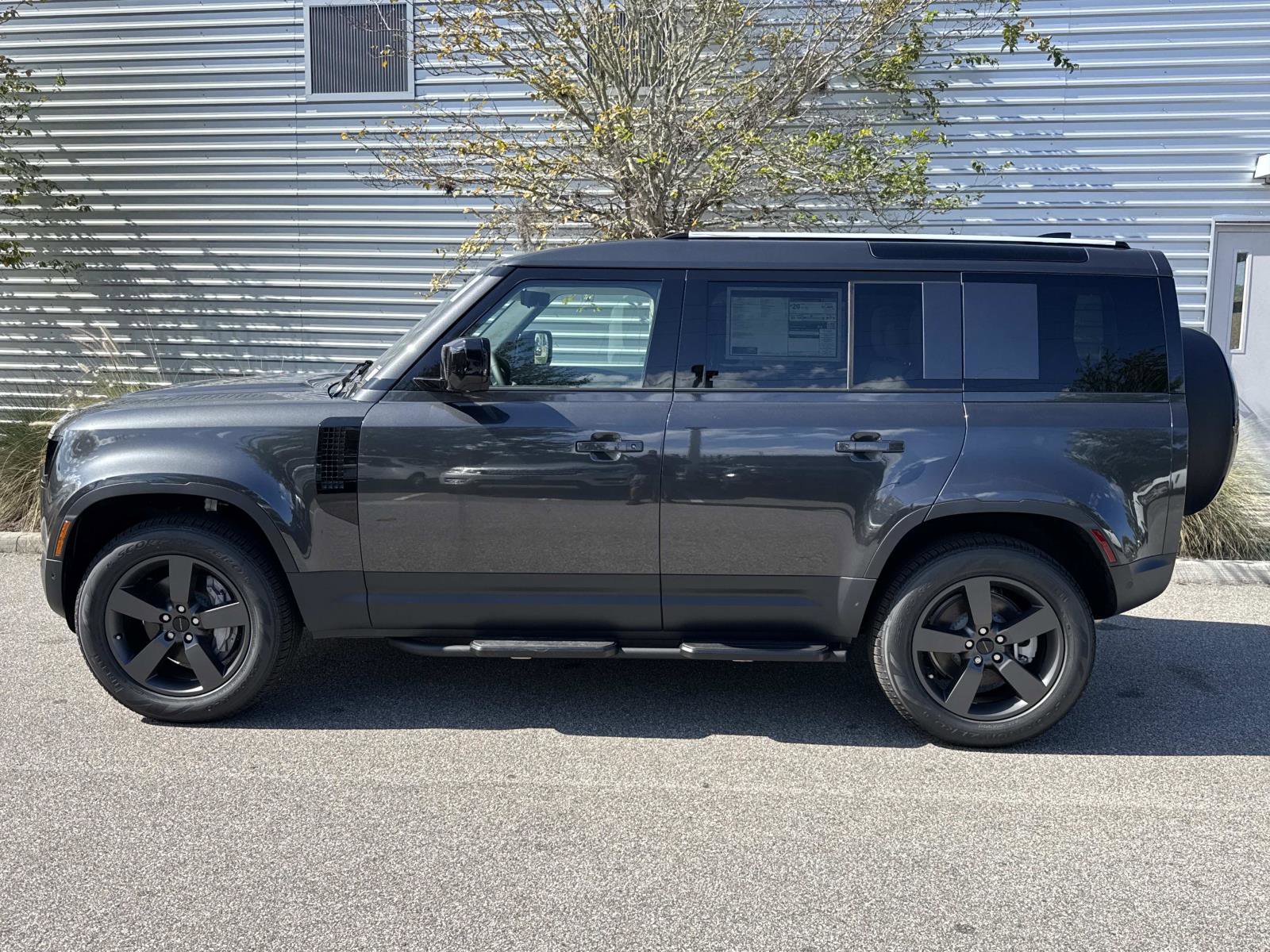 New 2026 Land Rover Defender 110 S image 2