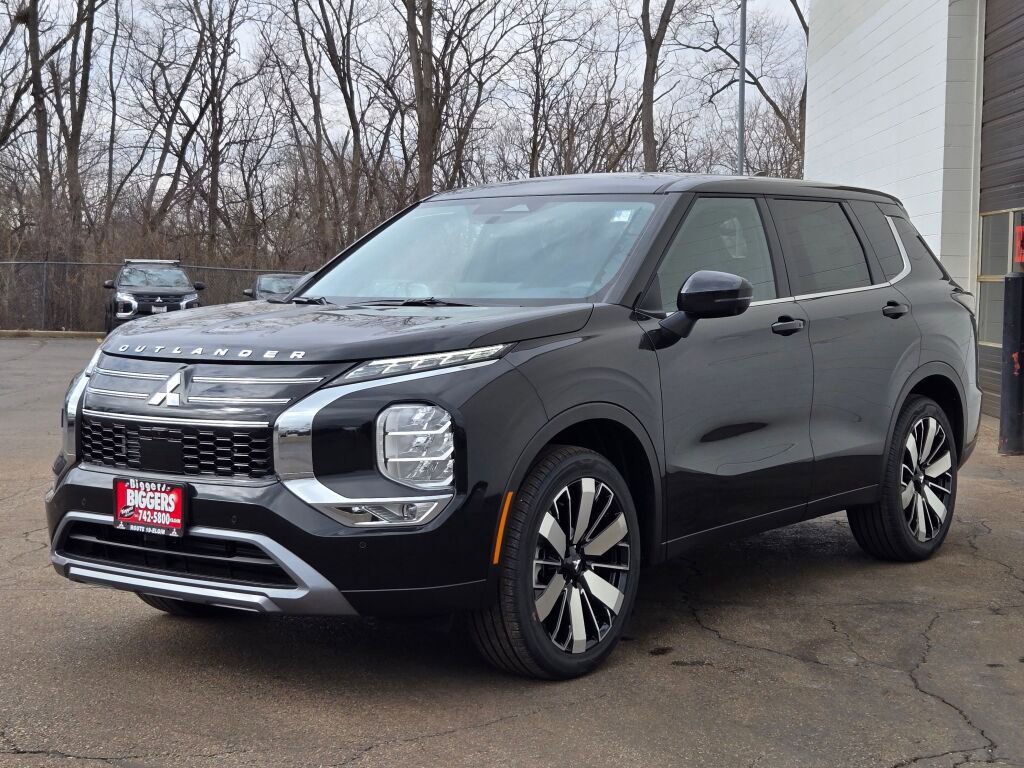 New 2026 Mitsubishi Outlander SE AWD/4WD image 3