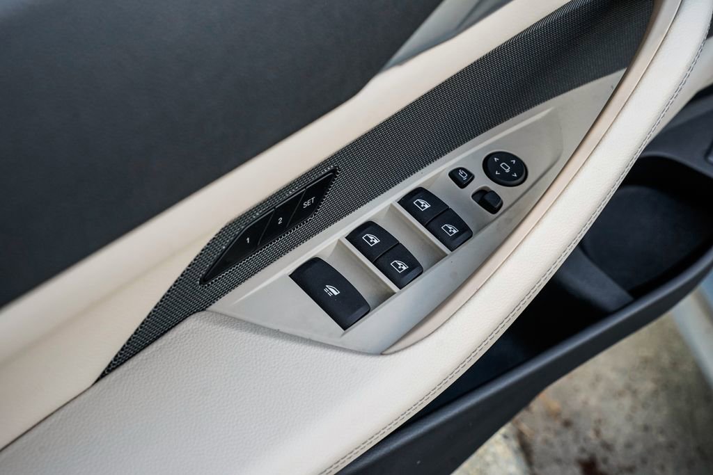 Used 2023 BMW 440i xDrive Convertible w/ Premium Package image 16