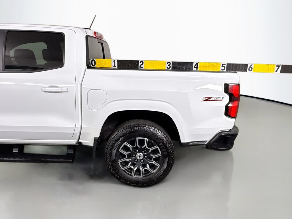 Used 2024 Chevrolet Colorado Z71 w/ Advanced Trailering Package AWD/4WD image 28
